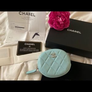 CHANEL 19 Tiffany blue round coin wallet